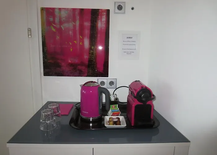 City-center Apartment *